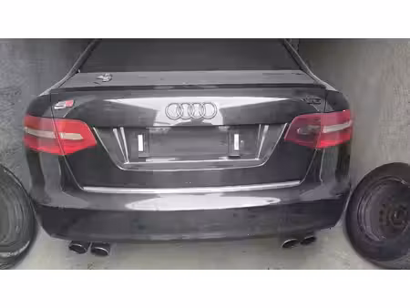 Audi A6 S6 V6 2.7 TDI 190 quattro