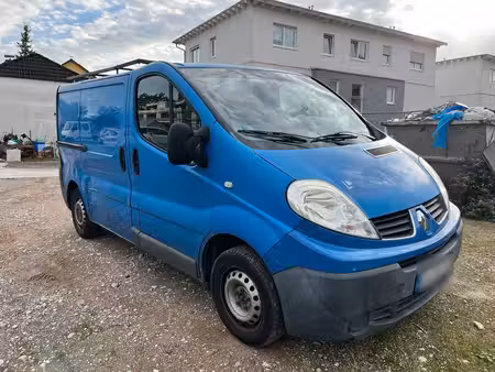 Renault Trafic 2.0 dCi 90