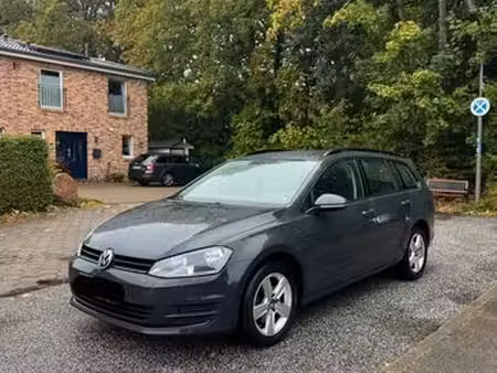 Volkswagen Golf 1.6 TDI 105