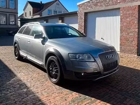 Audi A6 V6 3.0 quattro