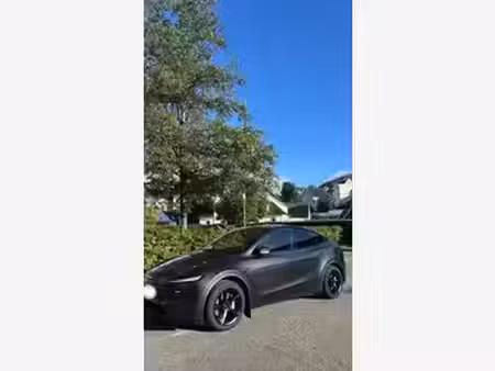 Tesla Model Y Grande Autonomie