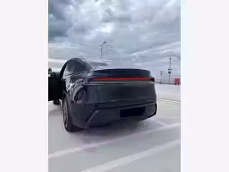 Tesla Model Y Grande Autonomie