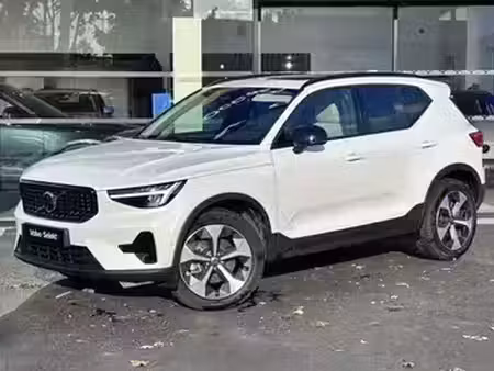 Volvo XC40 B3 2.0 163