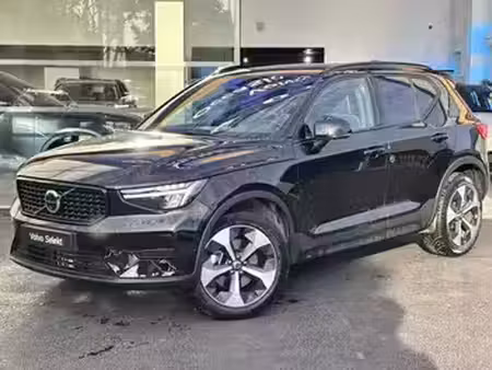 Volvo XC40 B3 2.0 163