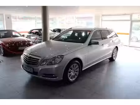 Mercedes-Benz Classe E E 250 2.1 150 Elegance