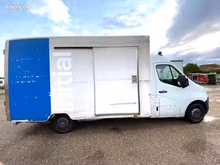 Renault Master 2.3 dCi 130