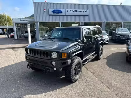 Hummer H3