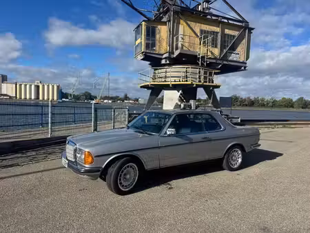 Mercedes-Benz Classe E 280 CE