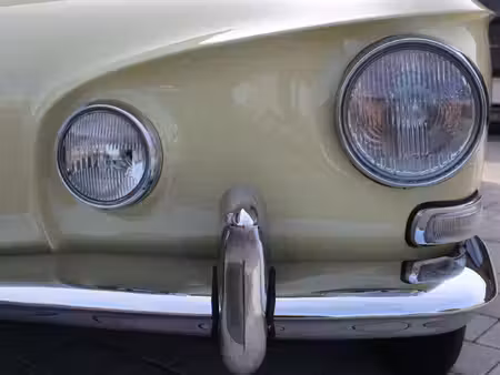 Volkswagen Karmann Ghia