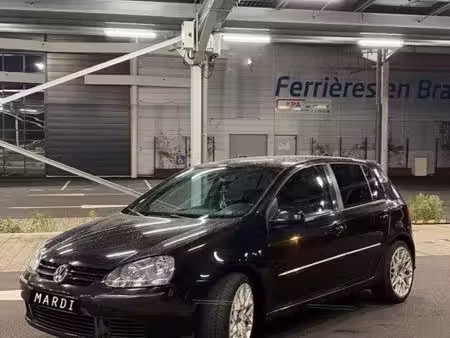 Volkswagen Golf 1.9 TDI 105