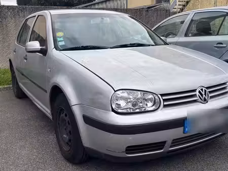 Volkswagen Golf 1.4 75