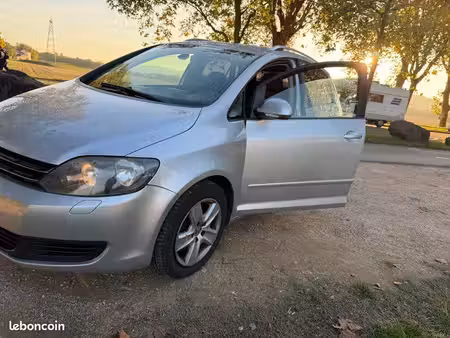 Volkswagen Golf 2.0 TDI 110