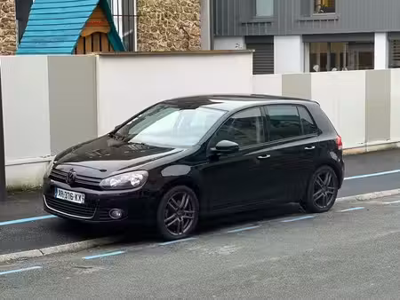 Volkswagen Golf 2.0 TDI 140