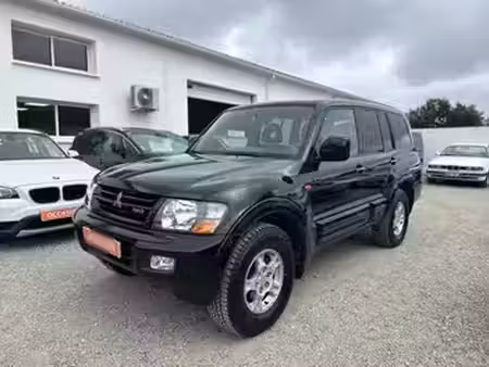 Mitsubishi Pajero 3.2 165