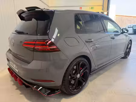 Volkswagen Golf GTI TCR 2.0 TSI 290