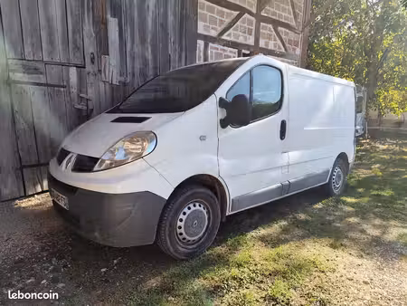 Renault Trafic dCi 90