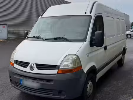 Renault Master 2.5 dCi 120