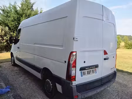 Renault Master 2.3 dCi 135