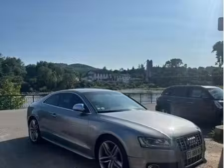 Audi A5 S5 V8 4.2 FSI 354 quattro