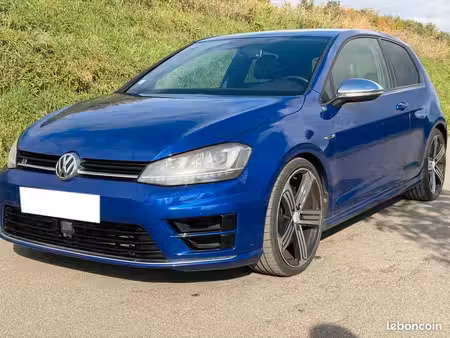 Volkswagen Golf R 2.0 TSI 300 4Motion
