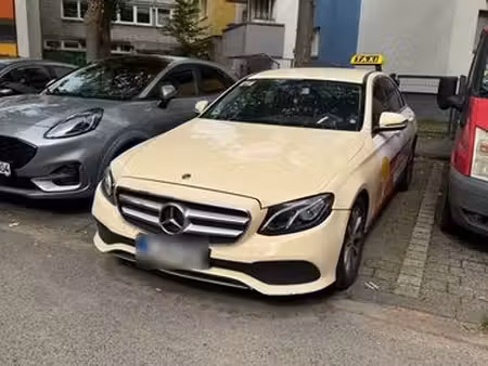 Mercedes-Benz Classe E E 200 2.0 4Matic