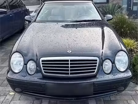 Mercedes-Benz CLK 320