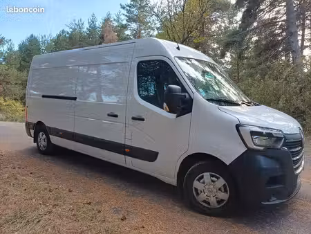 Renault Master 2.3 dCi 135
