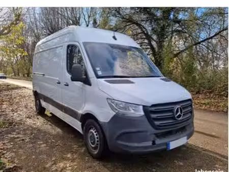 Mercedes-Benz Sprinter 2.1 143