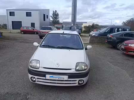 Renault Clio 90