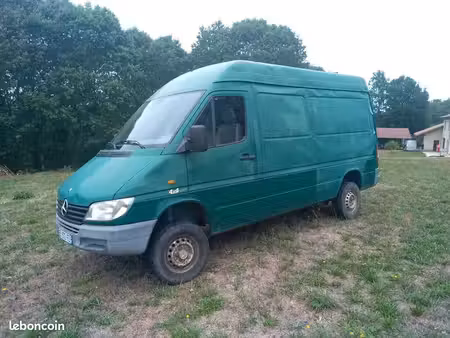 Mercedes-Benz Sprinter 313 2.2 129