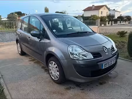Renault Modus 100