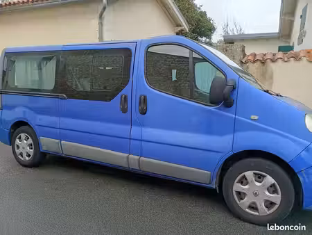 Renault Trafic 2.0 dCi 90