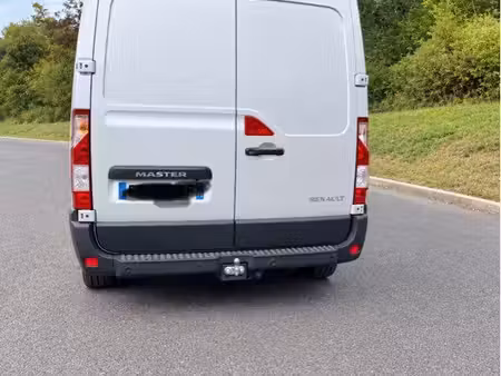 Renault Master 2.3 dCi 180