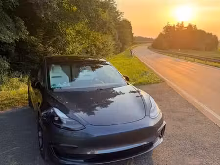 Tesla Model 3 Grande Autonomie