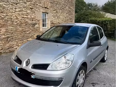 Renault Clio 2.0 dCi 65 Campus