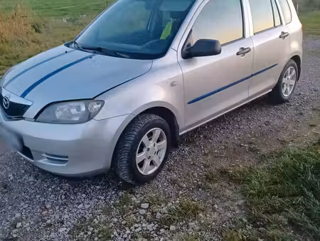 Mazda Mazda2 