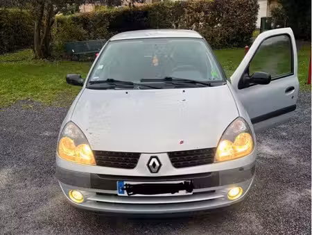 Renault Clio 1.2 75