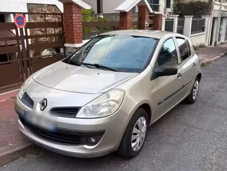Renault Clio 1.4 98