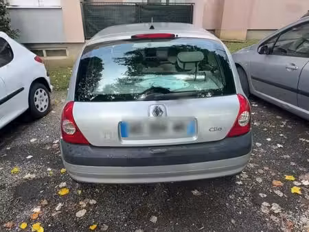 Renault Clio 1.4 98