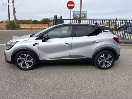 Renault Captur E-Tech 1.6 160 RS Line