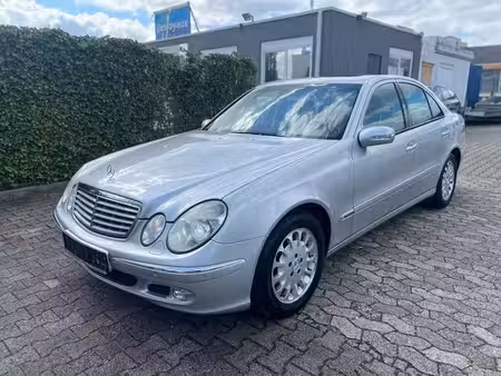 Mercedes-Benz Classe E E 320