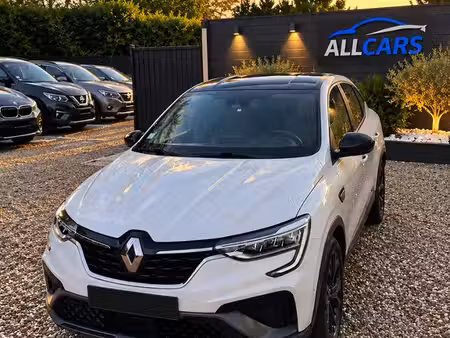 Renault Arkana E-Tech 1.6 145 RS Line