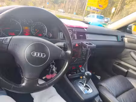 Audi A6 V6 2.5 TDI 163