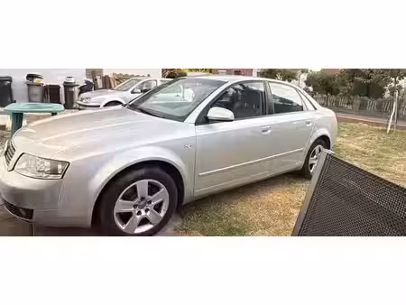 Audi A4 V6 2.4 170