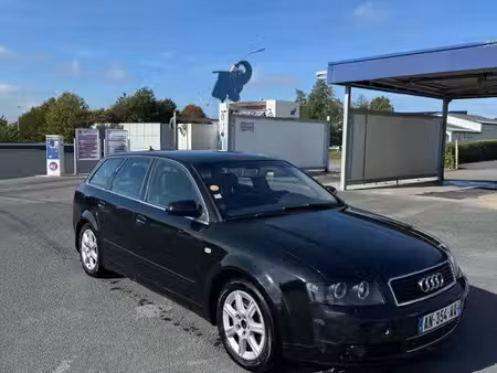 Audi A4 V6 2.5 TDI 163