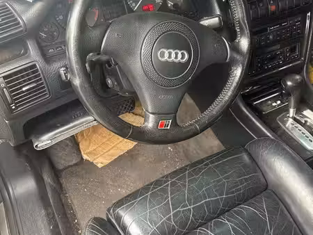 Audi A8 S8 V8 4.2 340 quattro