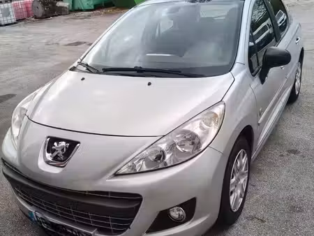 Peugeot 207 1.6 HDi 92