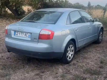 Audi A4 2.0 130
