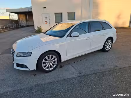 Audi A4 V6 2.7 TDI 190