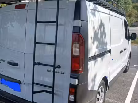 Renault Trafic dCi 145